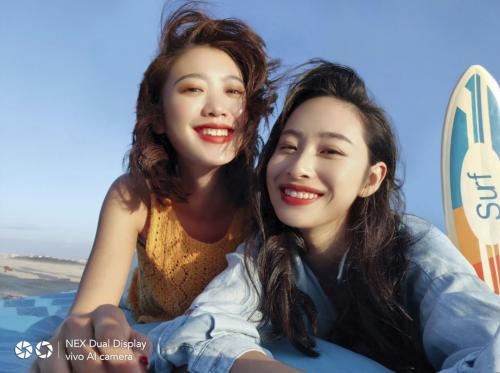 进击的 vivo